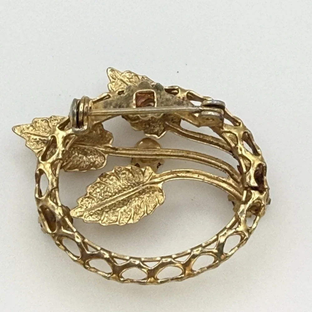 Estate vintage brooch